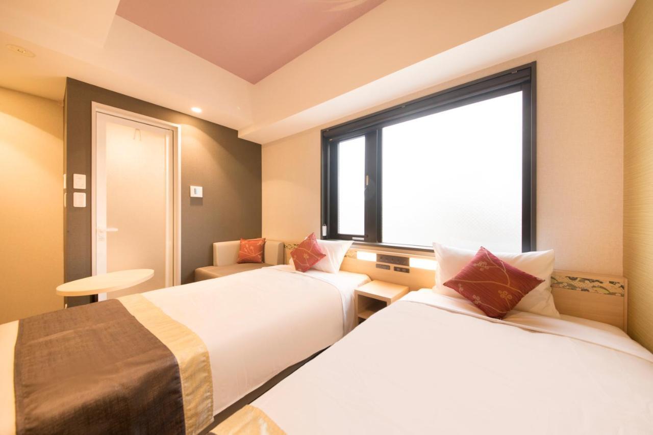 Hotel The Hedistar Nijo Comic & Books 3*